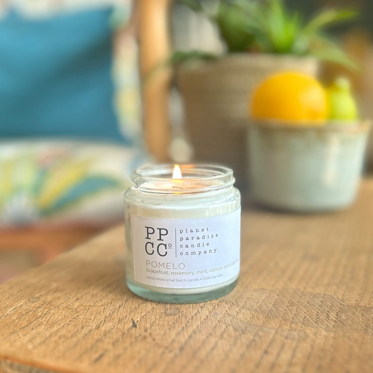 Pomelo soy wax candle